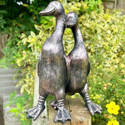 Bronze Resin Duck Pair Garden Sculpture 19cm | Darthome Garden Decor Garden Darthome