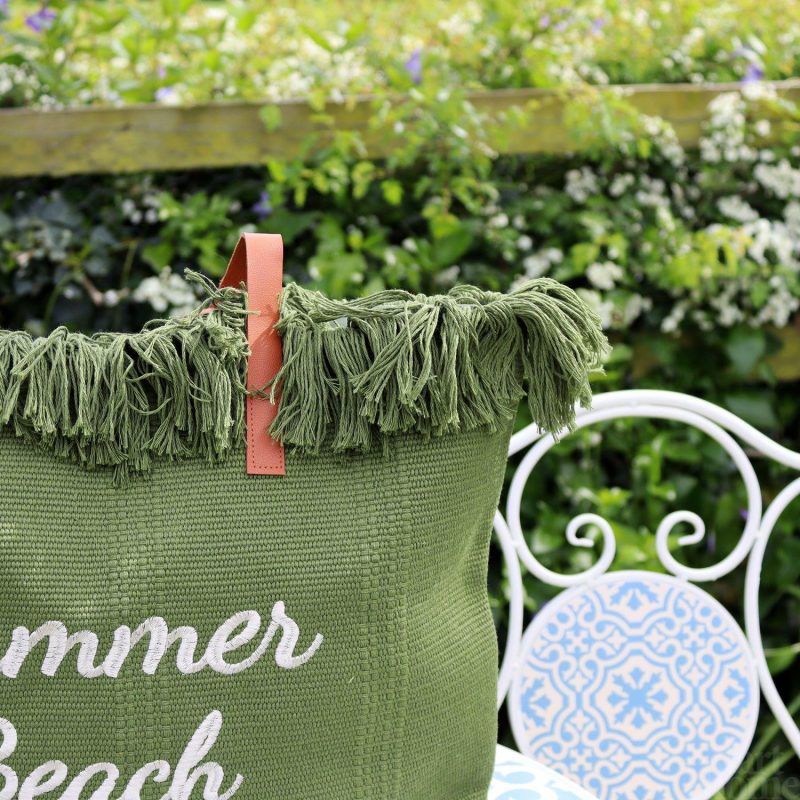 Green Tasselled Summer Beach Bag | Darthome Garden Accessories Garden Darthome