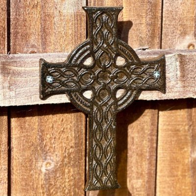 Hanging Iron Cross Plaque | Darthome Wall Hangings Decor Darthome