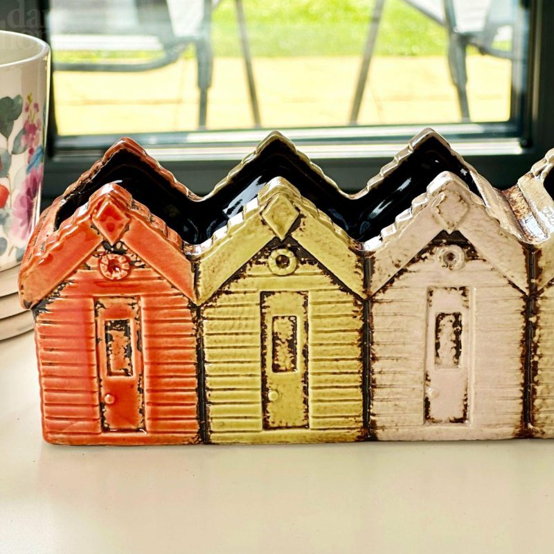 Large Ceramic Beach Hut Planter | Darthome Accessories Accessories Accessories