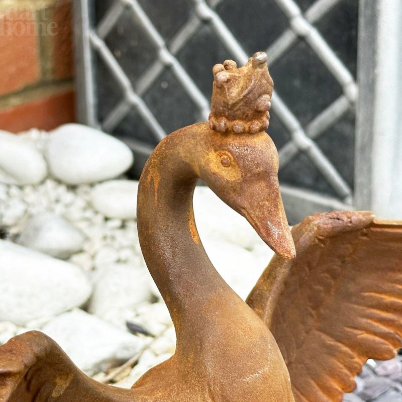 Rusty Cast Iron Crowned Swan Sculpture | Darthome Garden Decor Garden Brown