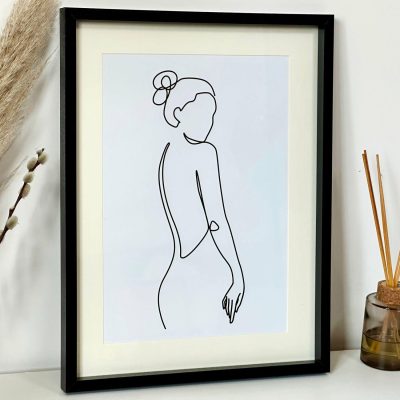 Silhouette Lady Framed Wall Art B | Darthome Wall Hangings Decor Black