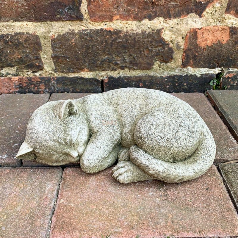 Stone Sleeping Kitten Cat Garden Memorial Sculpture 2.8kg | Darthome Stone Sculptures & Statues Garden Darthome