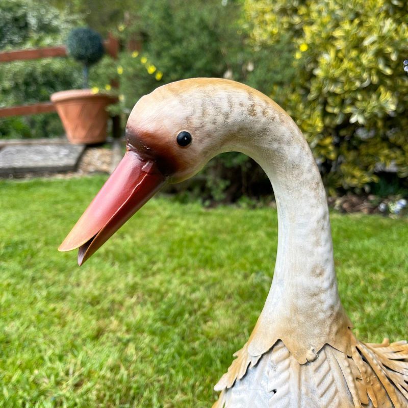 White Metal Goose Garden Ornament | Darthome Garden Decor Garden Darthome