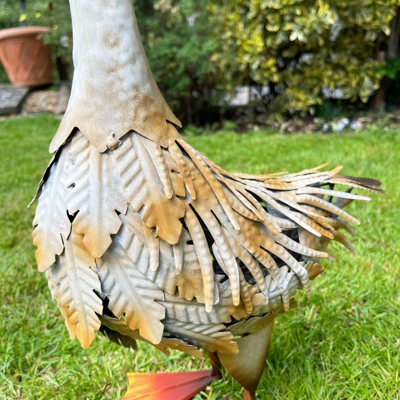 White Metal Goose Garden Ornament | Darthome Garden Decor Garden Darthome