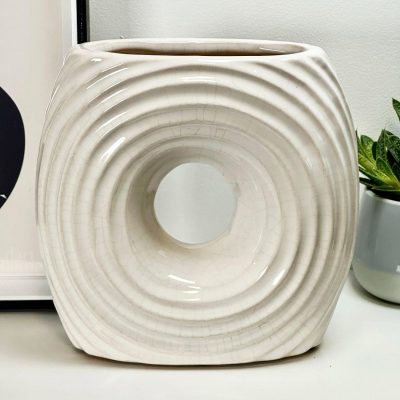 White Ribbed Donut Vase | Darthome Accessories Accessories Accessories